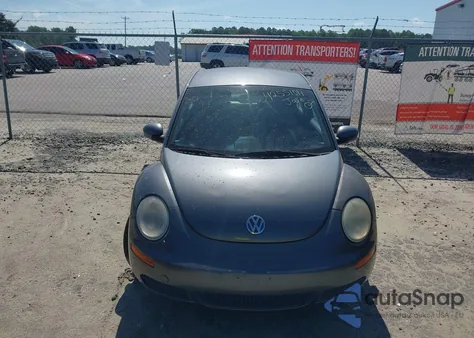 2006 Volkswagen New Beetle 2.5L из США, поврежденный, VIN 3VWPW31C96M411004